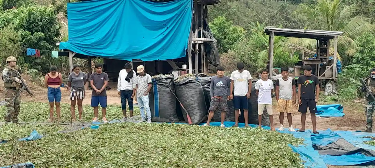Ucayali: Desmantelan laboratorio de cocaína y capturan a diez personas en Huipoca