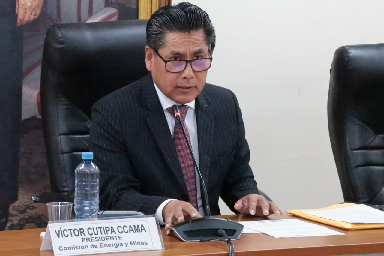 Congreso impulsa reforma minera exprés en plena campaña electoral