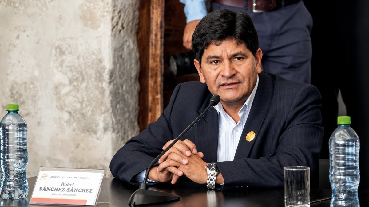 Denuncian penalmente a gobernador regional por riesgos al habilitar vía Arequipa - La Joya